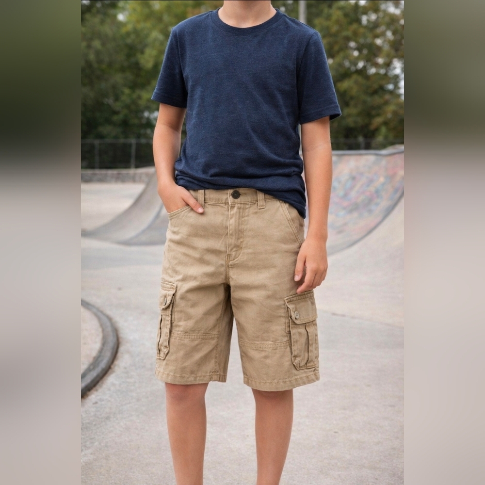 [372] Wrangler Cargo Shorts